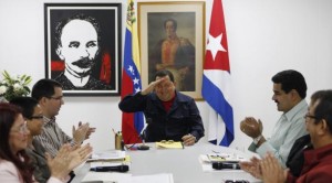 QPM.ORG: Según imágenes, provenientes de La Habana, el lenguaje físico y corporal del dignatario venezolano daN muestras, subjetivas, de recuperación. Pero el tiempo es el mejor testigo acerca de ello. QPM.ORG: Según imágenes, provenientes de La Habana, el lenguaje físico y corporal del dignatario venezolano daN muestras, subjetivas, de recuperación. Pero el tiempo es el mejor testigo acerca de ello.