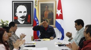 QPM.ORG: Según imágenes, provenientes de La Habana,  el lenguaje físico y corporal del dignatario venezolano daN muestras, subjetivas, de recuperación. Pero el tiempo es el mejor testigo acerca de ello.