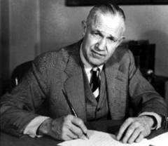 Los Análisis de Campo de Inteligencia Mediática (ACIM están fundamentados en la metodología, principalmente basados en la formulación analítica del Análisis de Contenido, de Sherman Kent (6 de diciembre 1903-11 marzo 1986) “el padre del análisis de inteligencia”, uno de los arquitectos de la comunidad de inteligencia de los Estados Unidos de Norteamérica y fundador de la Agencia Central de Inteligencia de los Estados Unidos (CIA) Sherman Kent Los Análisis de Campo de Inteligencia Mediática (ACIM están fundamentados en la metodología, principalmente basados en la formulación analítica del Análisis de Contenido, de Sherman Kent (6 de diciembre 1903-11 marzo 1986) “el padre del análisis de inteligencia”, uno de los arquitectos de la comunidad de inteligencia de los Estados Unidos de Norteamérica y fundador de la Agencia Central de Inteligencia de los Estados Unidos (CIA)