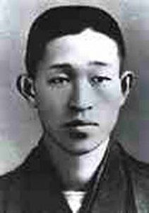 Konosuke Matsushita: Fue exactamente en 1918 cuando Konosuke Matsushita fundó la Matsushita Electrica Industrial Co. Ltd, cuna entonces incipiente de lo que años más tarde iba a ser conocido en todo el mundo como un emporio de la industria electrónica: la Panasonic. Konosuke Matsushita: Fue exactamente en 1918 cuando Konosuke Matsushita fundó la Matsushita Electrica Industrial Co. Ltd, cuna entonces incipiente de lo que años más tarde iba a ser conocido en todo el mundo como un emporio de la industria electrónica: la Panasonic.