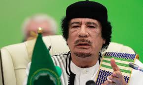 Bajo la  la Jamahiriya Árabe Libia  la electricidad era libre para todos sus ciudadanos; no había interés de los préstamos, los bancos en Libia eran propiedad estatal y los préstamos concedidos a todos sus ciudadanos eran con cero por ciento de intereses, la usura estaba prohibida y penada por Ley; tener un hogar estaba considerado como un derecho humano en Libia, era una promesa de Gaddafi y este mantuvo su promesa y la mayoría de los libios poseían una vivienda; todos los recién casados recibian $ 60.000 dinares (50.000 dólares EE.UU.) por el gobierno para comprar su primer apartamento para ayudar a la puesta en marcha de la familia; educación y atención médica gratuita en Libia. Antes de Gaddafi sólo el 25 por ciento de los libios sabían leer y escribir. Bajo Gaddaffi esta cifra se elevó al 83 por ciento.