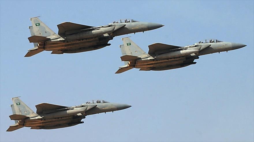 Arabia Saudita movilizará 100 aviones de caza y 150.000 soldados para participar en la ofensiva militar contra los rebeldes hutíes en Yemen, .... Foto: Cazas bombarderos saudíes
