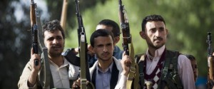  representantes iraníes desalentaron a los rebeldes Houthi de tomar la capital yemení de Saná el año pasado, de acuerdo con funcionarios estadounidenses familiarizados con inteligencia en torno a la toma de control insurgente.