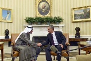 El presidente ya se reunió con un alto dirigente de los Emiratos Árabes Unidos, el jeque Mohammed bin Zayed.