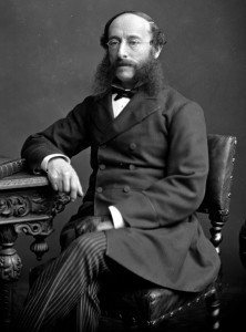 Nasir al-Din Shah, Shah de Irán 1848-1896, vendió Barón Julius de Reuter el derecho a explotar la totalidad de ferrocarriles y canales de Irán, la mayoría de las minas, todos los bosques del gobierno y todos los sectores de futuro. 