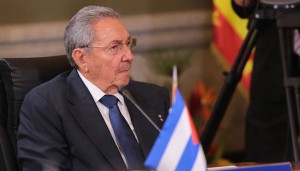 Discurso pronunciado por el General de Ejército Raúl Castro en la III Cumbre de la Celac El presidente de los Consejos de Estado y de Ministros, General de Ejército Raúl Castro Ruz, aseguró hoy que el proceso iniciado entre Cuba y Estados Unidos para restablecer relaciones diplomáticas fue posible gracias a la nueva época que vive nuestra región. “Ya era hora de que yo hablara aquí a nombre de Cuba”, dijo Raúl Castro en Panamá.