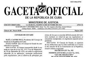 CODIGOABIERTO360: CONFISCACIÓN: acción y efecto de confiscar. Este verbo refiere a decomisar (incautar algo) o a penar con la privación de bienes, obtenidos ilegalmente sin derecho a compensación que pasan a formar parte del erario público. NACIONALIZACIÓN: apropiación y control por el Estado de actividades económicas, de producción, distribución o cambio. Normalmente implica una indemnización a los anteriores dueños, que habitualmente suele pagarse en bonos del Estado, no inmediatamente convertibles INTERVENCIÓN: acción y efecto de intervenir para dirigir los asuntos que corresponden a otra persona o entidad. EXPROPIACIÓN: conducta desarrollada por la administración pública para privar a una persona de la titularidad de un bien (como una casa, una empresa o una fábrica) o de un derecho, a cambio de una indemnización. Tiene un periodo de caducación.