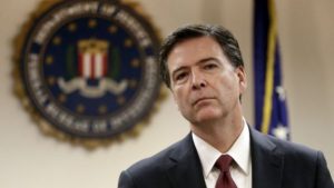 El director del FBI, James Comey, hace lo que le dicen. El FBI es una franquicia elitista, una propiedad operada por ellos. Comey sólo gana con lo que ha hecho, si Trump está programado para ganar.