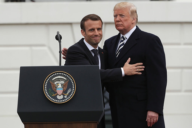 Francia: Macron se alinea con los mulás de Irán