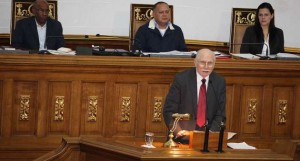 El Ejecutivo Nacional presentó este martes el proyecto de Ley de Presupuesto para 2013, que alcanza 396.406 millones de bolívares, dirigidos a desarrollar el primer período del segundo Plan Socialista de la Nación basado en la inversión social y productiva.