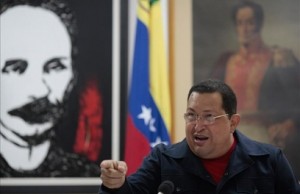 "Ha sido reelecto el presidente Barack Obama. Que reflexione primeramente por su país, que tiene bastantes problemas económicos y sociales. Es un país dividido con una fractura social, con una súper élite explotando a ese pueblo", ha dicho Chávez durante un discurso pronunciad en el Palacio de Miraflores.