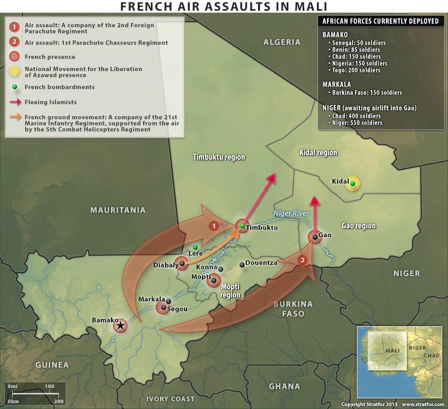Las fuerzas francesas en Malí iniciaron operaciones aéreas de asalto durante el fin de semana en un esfuerzo exitoso para tomar rápidamente el control de posiciones a lo largo del río Níger.