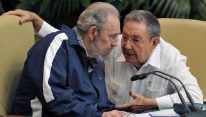 Fidel y Raul 3