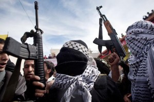 Palestinos armados