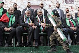 Un alto el fuego es una victoria para Hamas, ya que han conservado su fuerza de cohetes y tienen el potencial para aumentarlo. Sin embargo, para Israel, si se supone que no puede absorber el costo de erradicar a todos los cohetes (suponiendo que eso sea posible), entonces un alto el fuego traeria algunos beneficios políticos sin tener que tomar demasiados riesgos.