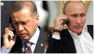 Putin dijo a Erdogan que debía abstenerse de interferirse en los asuntos internos de Siria y detener sus acciones dirigidas a derrocar al presidente Bashar al Assad. La respuesta de Erdogan fue que Siria representaba “¡un asunto interno para Turquía!” y acusó al Ejército sirio de “cometer crímenes”.