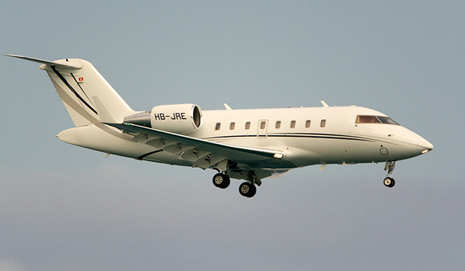 ExecuJet Aviation Group Bombardier CL-600-2B16 Challenger 605 HB-JRE. | Cortesía Sergey Yeliseev través de Flickr