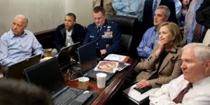 Washington ofreció a los comandantes del ISI, que estaban a cargo de la seguridad de Bin Laden —por debajo de la mesa incentivos personales— para que estuvieran de acuerdo de mantenerse a un lado durante una incursión estadounidense en el compuesto.El Acuerdo final, se produjo a finales de enero de 2011, los estadounidenses prometieron enviar una pequeña fuerza que matar a Bin Laden, evitando así a Islamabad y Riad la vergüenza del fundador de Al Qaeda hablara sobre sus relaciones estrechas con anterioridad tanto gobiernos.