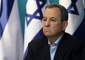 Ya sea intencional o no (y sospecho que fue intencionalmente) Barak estaba llamando la atención, no a los planes anteriores para un ataque contra Irán, sino a la decisión de abandonar esos planes. Señaló que un jefe israelí de personal había bloqueado un plan, que un ex jefe de gabinete había bloqueado un segundo plan y que la preocupación por afectar la sensibilidad de Estados Unidos boqueó un tercero. Para decirlo en otros términos, los israelíes se consideran abandonados en sus planes de atacar a Irán en varias ocasiones, cuando los comandantes de alto rango o miembros del gabinete con experiencia militar de forma significativa se negaron a aprobar el plan. Sin mencionar que no era la primera vez que el primer ministro y el gabinete los habían anulado. Su juicio - y el juicio de muchos otros - era que un ataque no debía ser ejecutado, al menos no en ese momento. Ehud Barak. (photo credit:MARC ISRAEL SELLEM/THE JERUSALEM POST)