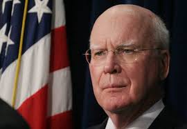 el senador Patrick Leahy–quien fue instrumental en la liberación de Gross y, según se ha revelado, en la trama que concluyó con la inseminación artificial de la esposa del espía cubano Gerardo Hernández–envió cartas y mensajes a los cardenales Ortega (La Habana), Theodore McCarrick (Washington) y Sean O’Malley (Boston) en los que los instaba a pedirle al Papa que ayudara a resolver el tema de los prisioneros por cuestiones “humanitarias”.