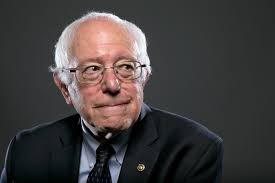 Bernie Sanders se ha mantenido fiel a su palabra, llevando adelante una campaña sin multimillonarios. Hasta octubre de 2015 había recaudado unos impresionantes 41,5 millones de dólares y gastado alrededor de 14,5 millones.