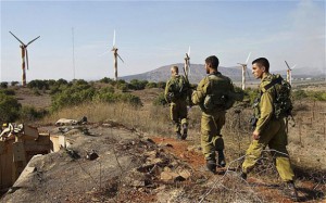 estas maniobras están destinadas principalmente a prevenir un posible ataque de Estado Islámico o de las fuerzas sirias, iraníes o de Hezbolá destinadas a torpedear la reunión entre Netanyahu y Putin en Moscú, que se celebrarán el jueves 21 de abril.