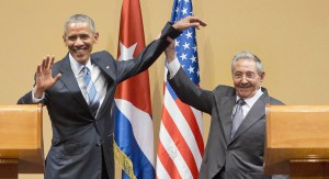 "Oh, Dios mío", dijo un ex diplomático cubano. "Se hizo que Raúl pareciera  débil. Aquí nadie ha visto nunca nada por el estilo". | Foto AP